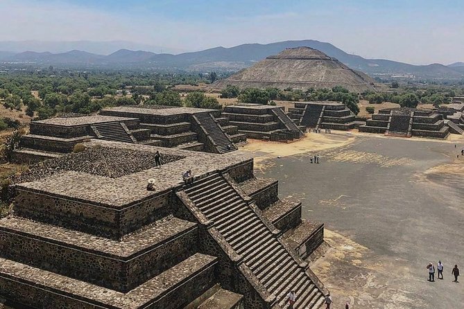 Sunrise at Teotihuacan: Balloon, Food & Beer - Guides, Small Groups, and Why It Matters at Teotihuacan