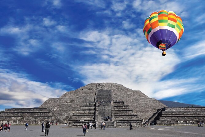 Sunrise HotAir Balloon Adventure Over Teotihuacan's Pyramids - Walking the pyramids of Teotihuacán and what extra tickets buy
