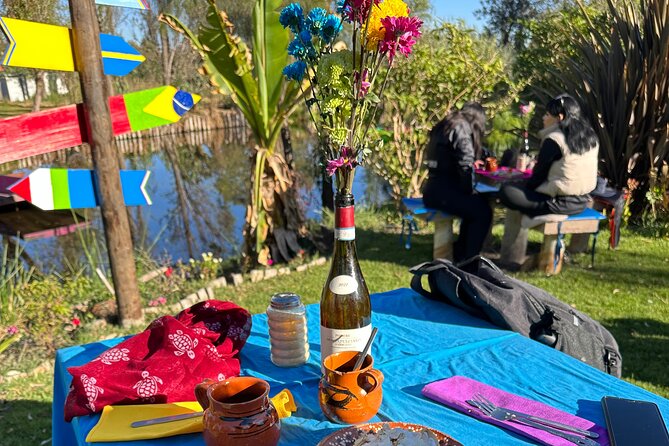Sunrise Kayak Tour in Xochimilco - Guides, language, and what you can expect in English