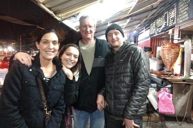 Taco Night Private Food Tour in Mexico City - Mezcal and craft beer: how the drink stop fits the food night