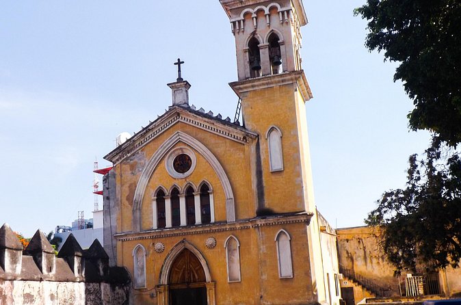 Taxco and Cuernavaca Day Trip - The silver workshop and jewelry stops: craftsmanship plus sales pressure