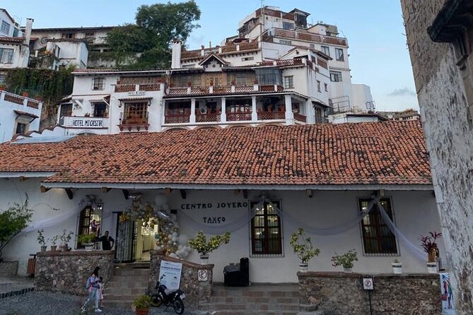 Taxco the silver town with stop in Cuernavaca - Cuernavaca stop: Cathedral, San Francisco Temple, and that 45-minute reality