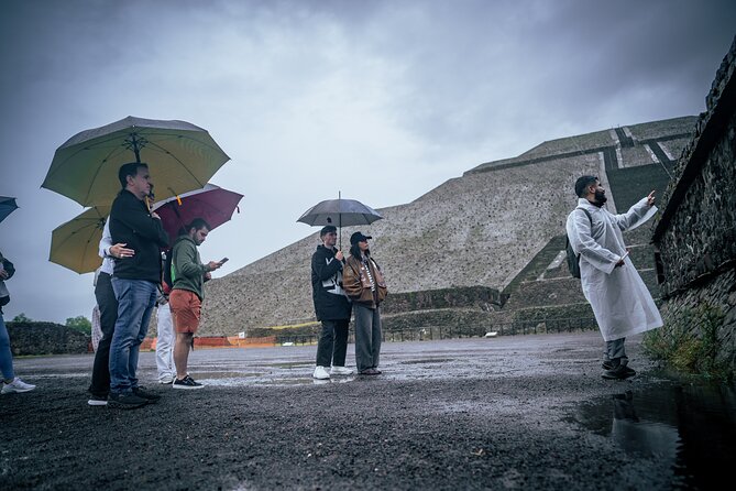 Teotihuacán 3 Pyramids Tour with Cave Breakfast + Transportation - San Martín de las Pirámides cave breakfast: cool air, real pause, and what to expect