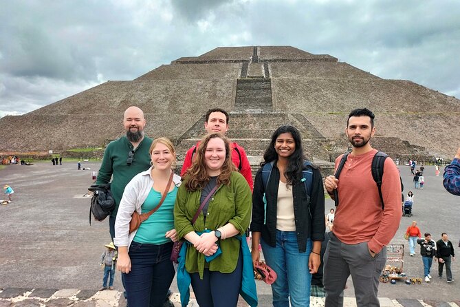 Teotihuacan and Acolman Monastery Private Tour - Lunch break your way: markets, restaurants, and the tamales option