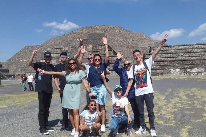 Teotihuacan and Basilica of Guadalupe with mezcal, tequila & handcrafts - Getting there from central Mexico City: pickup, traffic, and small-group timing