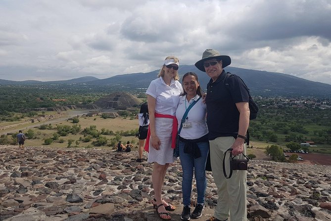 Teotihuacan Archaeological Site with Expertise Private Tour - Your Day in a Private Vehicle: Comfort, Luggage, and Pace