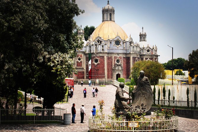 Teotihuacan & Basilica Guadalupe Tour with lunch - Lunch and handicraft stops: where the day can gain or lose time