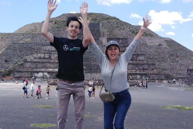 Teotihuacan + Basilica + Tlatelolco SHARED. - A shared day that moves well across Mexico City