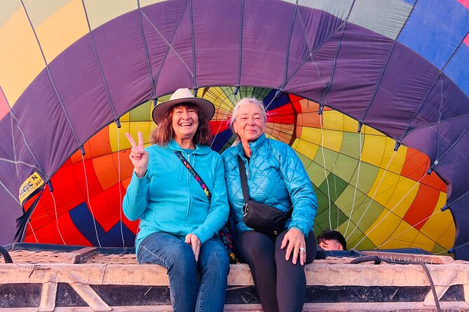 Teotihuacán in a hot air balloon with Transportation from CDMX - Pyramids on the ground: what you get (and what you must buy)
