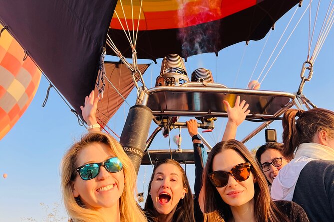 Teotihuacán in a hot air balloon with Transportation from CDMX - Price and value: is $167.57 a good deal here?