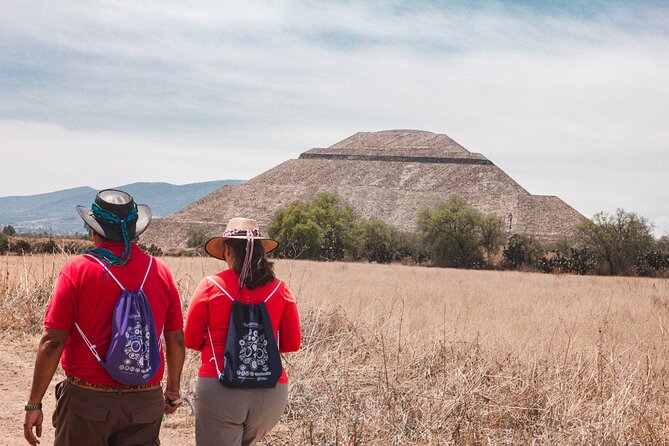 Teotihuacán plus Bike Tour - Stop 1: the bike shop office (registration, bathroom, snack)