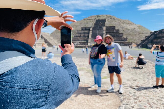 Teotihuacan Pyramid and Basilica Day Tour from CDMX - Tlatelolco and the Plaza of the Three Cultures in about 30 minutes