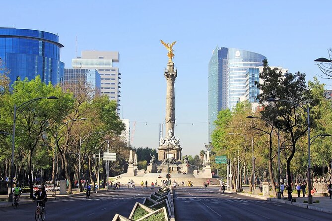 Teotihuacan Pyramids and Mexico City Tour - Chapultepec Forest: city green space when you need a breather