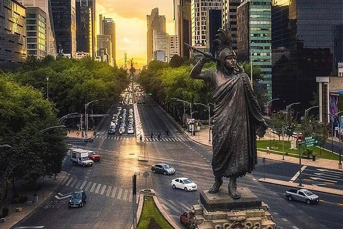 Teotihuacan Pyramids and Mexico City Tour - Avenida Presidente Masaryk: luxury design strolling in Polanco