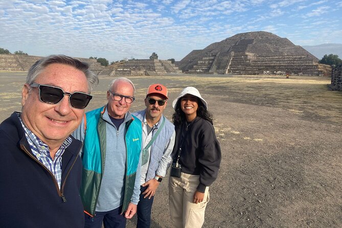 Teotihuacan Pyramids Morning Tour With Me, Angela! - Lunch at a Local Restaurant: Budget for It