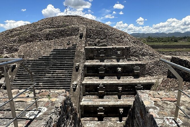 Teotihuacán Pyramids Private Tour From Mexico City - Artisan Markets Near the Site: A Simple Way to Add Local Flavor