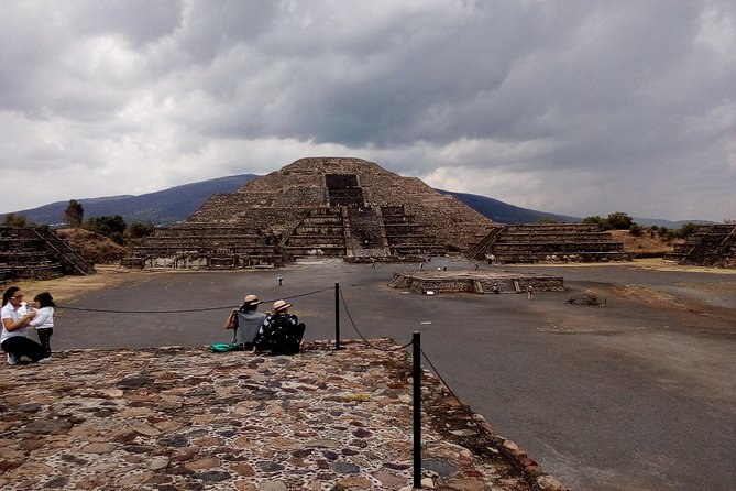 Teotihuacan Pyramids tour - Hotel Pickup Across Mexico City: Door-to-Door Without the Stress