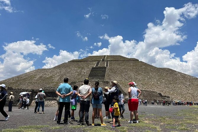 Teotihuacan Pyramids Tour from Mexico City - Stop 2: San Sebastian Xolalpa Cultural House (Pre-Hispanic Craft and Foodways)