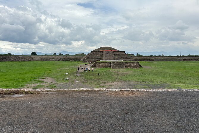 Teotihuacan Pyramids VIP Tour without Commercial Stops - Guides Who Make It Click: When the Tour Feels Personal