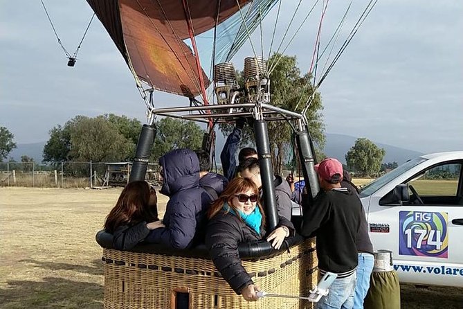 Teotihuacan Shared Hot Air Balloon Air Balloon Tour with Guide - Local artisan workshop and Acolman Ex Convent: balance beyond the pyramids