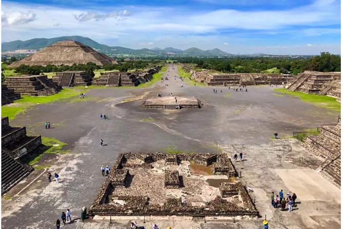 Teotihuacan Tour with Transportation & Food (PRIVATE OPTION) - Getting from Mexico City to the pyramids with minimal hassle
