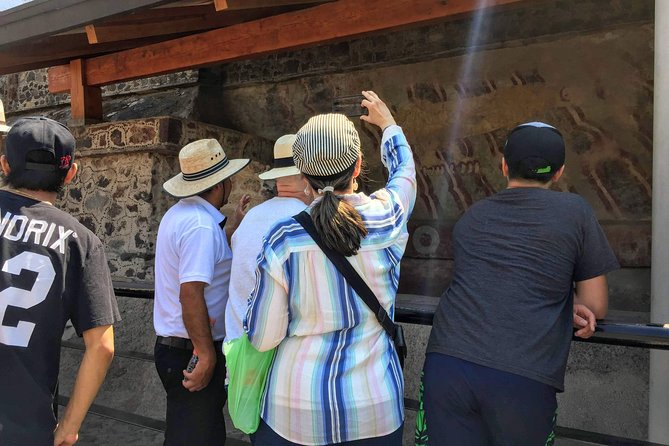 TEOTIHUACAN with a certified local guide -PRIVATE & SHARED OPTION - Guide names you’ll hear, and what to expect from a local teacher