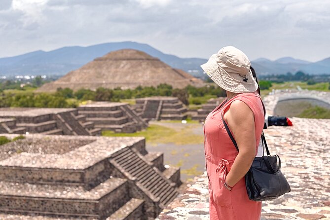 Teotihuacan without obligatory stops. No shops or restaurants. - Key things I’d zero in on