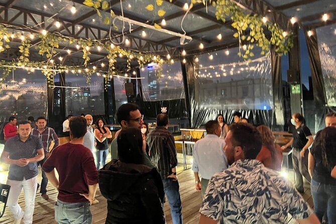The Mexico City Pub Crawl: A real chilango night - Stop 1: La 701 Cantina Sinaloense for live-band energy
