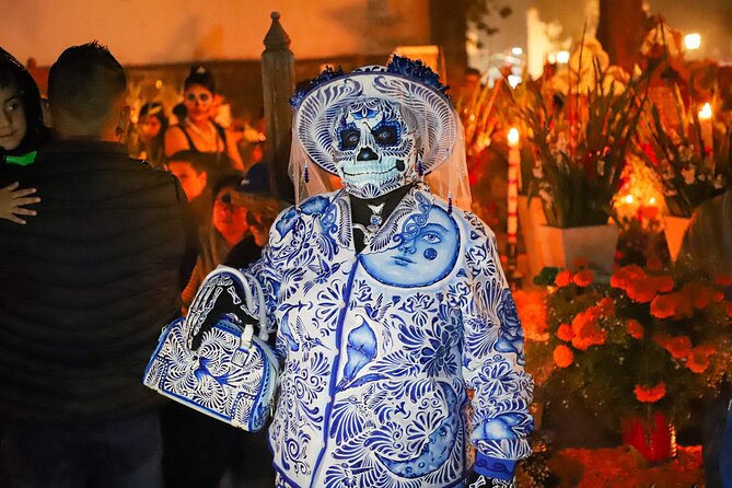 The real "Dia de muertos" tour in Mixquic + secret cemetery - Price and value: is $328.38 fair for this long, structured day?
