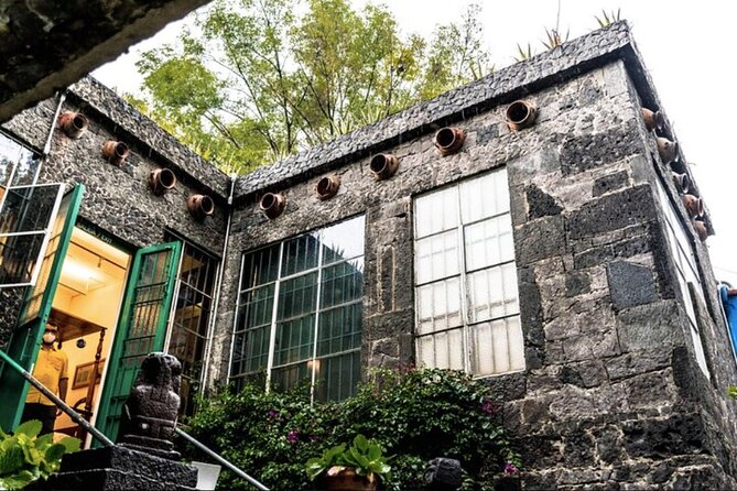 Ticket for the Frida Kahlo Museum - Timed entry at Casa Azul: get through the gate with the right QR