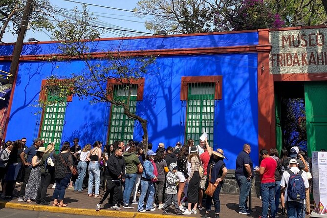 Ticket to the Frida Kahlo Museum - Timing and Getting There From the Zócalo Area