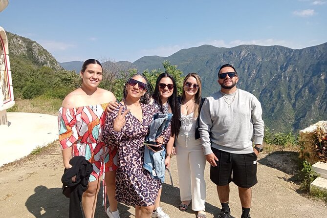 Tolantongo Caves, Grottos and Waterfall Tour from CDMX - Guided tour style: what support you get (and what you don’t)