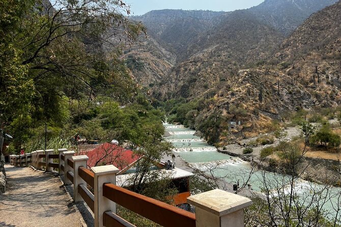 Tolantongo Private Tour + Pastes + One Day at the Hot Springs - Price and value: what you’re paying for at $152.25 per person