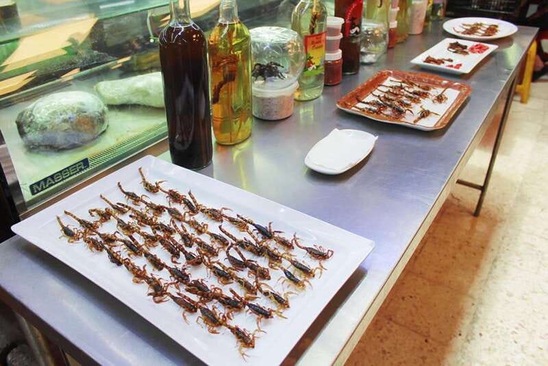 Tour of Mexican markets with Mezcal and traditional food - Three markets in 3.5 hours: why this route feels smart