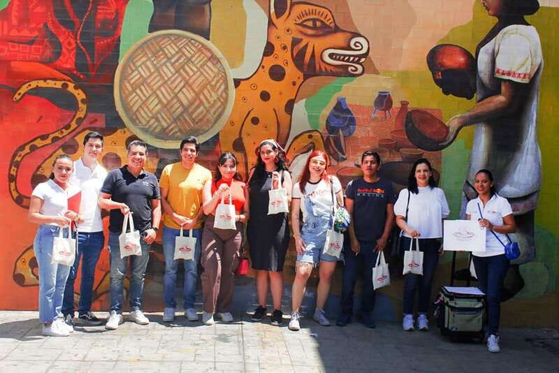 Tour of Mexican markets with Mezcal and traditional food - What the included food and drinks really mean for your day