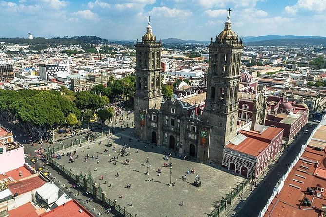 Tour to Puebla and Cholula - Lunch and shopping stops: budget time, and watch the restaurant choice