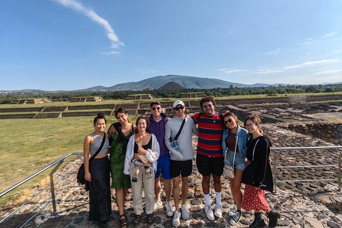 Tour to Teotihuacan from CDMX with entrances included - Panadería Rosetta stop: coffee, calm nerves, and a quick reset