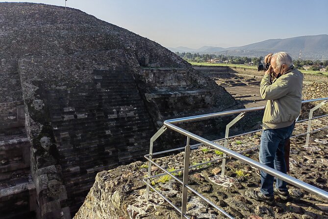 Tour to Teotihuacan from CDMX with entrances included - Palacio de Quetzalpapálotl: start with life, not only monuments