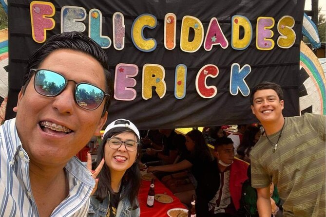 Trajinera ride in Xochimilco - Exploring the tourist area: greenhouses, crafts, and two optional animal stops
