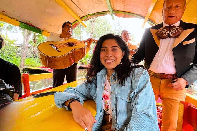 Trajinera ride in Xochimilco - Price and value: what $77.56 really buys you