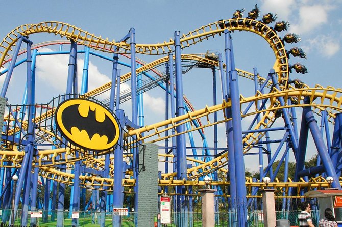 Transportation and access to Six Flags amusement park - Who should book this Six Flags Mexico transport + admission?