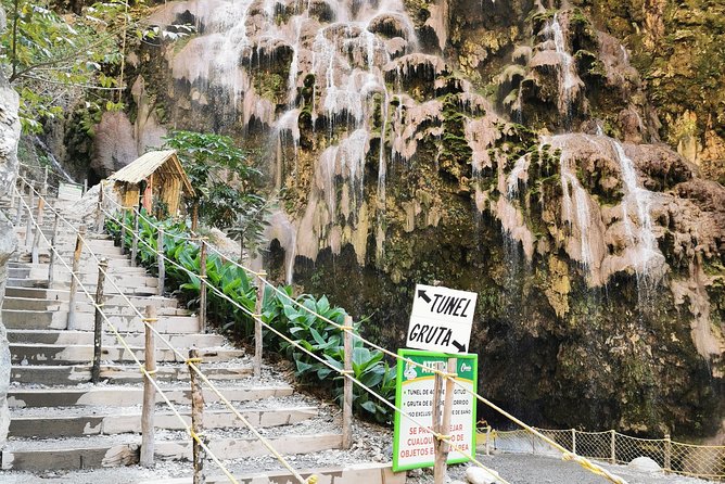 Travel to Tolantongo: Transportation and tickets - The stuff you need to pack (and the wet-gear mistakes to avoid)