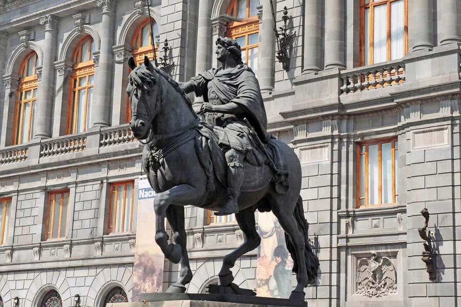 Treasures of Mexico City: Palaces and Museums - Start at Palacio de Bellas Artes, Then Let the Buildings Do the Talking