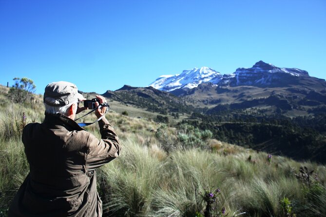 Trekking Through The Volcanoes - The hike route that links Iztaccihuatl, Popocatepetl, and the in-between ravines