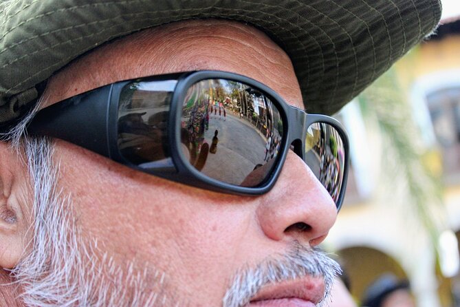 Trip Photography in Mexico City (private photoshoot) - Zócalo to Palacio de Bellas Artes: the shoot’s “wow” start