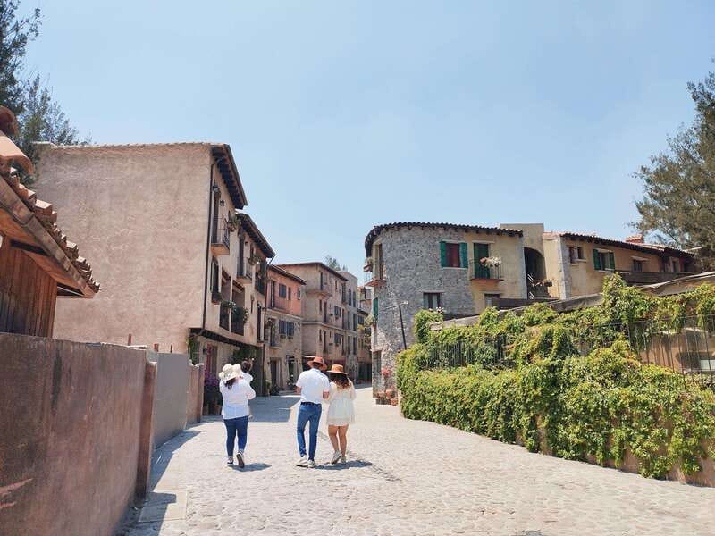 Val´quirico And The City of Angels Puebla From Mexico City - Guided tours plus free time: how to get the most from both