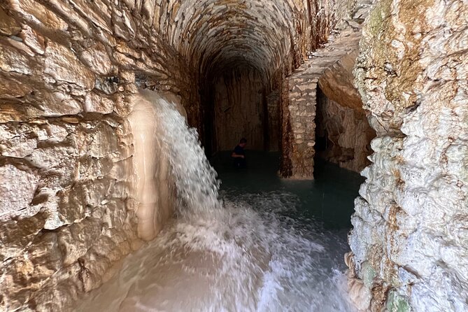 Visit Tolantongo hotsprings with 2025 Car Private Tour from CDMX - Cave section and the blue river effect