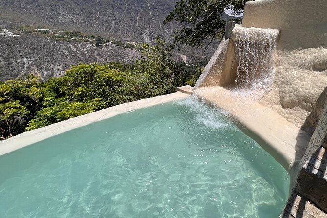Visit Tolantongo hotsprings with 2025 Car Private Tour from CDMX - Where meals fit in (and how to keep the day easy)