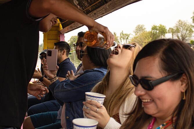 Xochimilco BOAT LIGHT PARTY WITH 1 DRINK AND 4 TAQUITOES + 18 - Finding the Boat at Canoas el Chango: Logistics That Matter