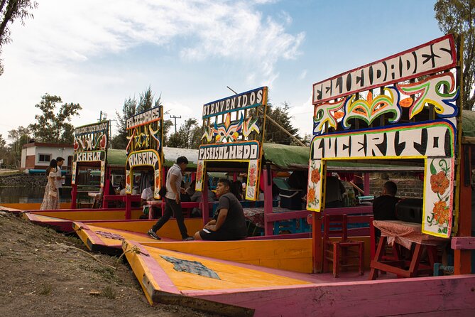 Xochimilco BOAT LIGHT PARTY WITH 1 DRINK AND 4 TAQUITOES + 18 - Price and Value: Is $49 Worth It for a 2-Hour Party Cruise?